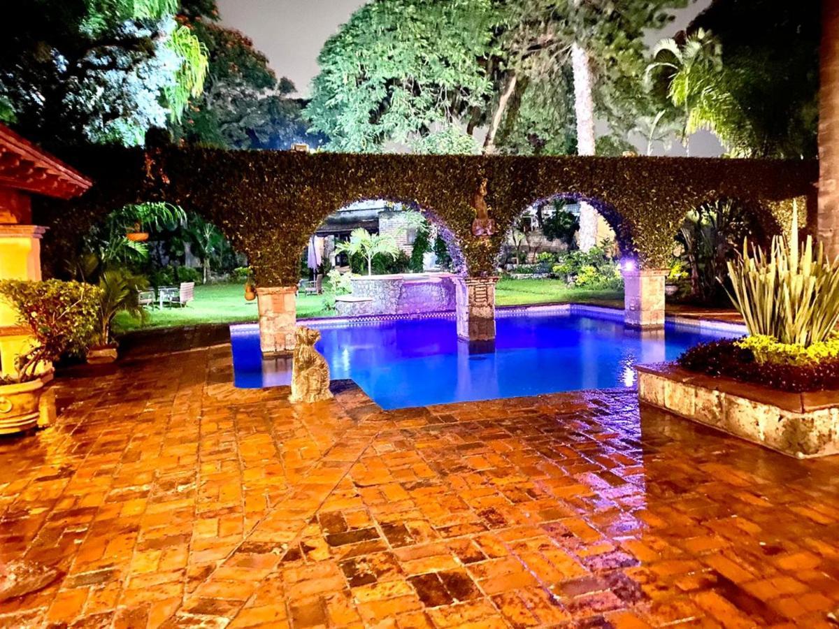 ホテル La Joyita Cuernavaca (Adults Only) エクステリア 写真