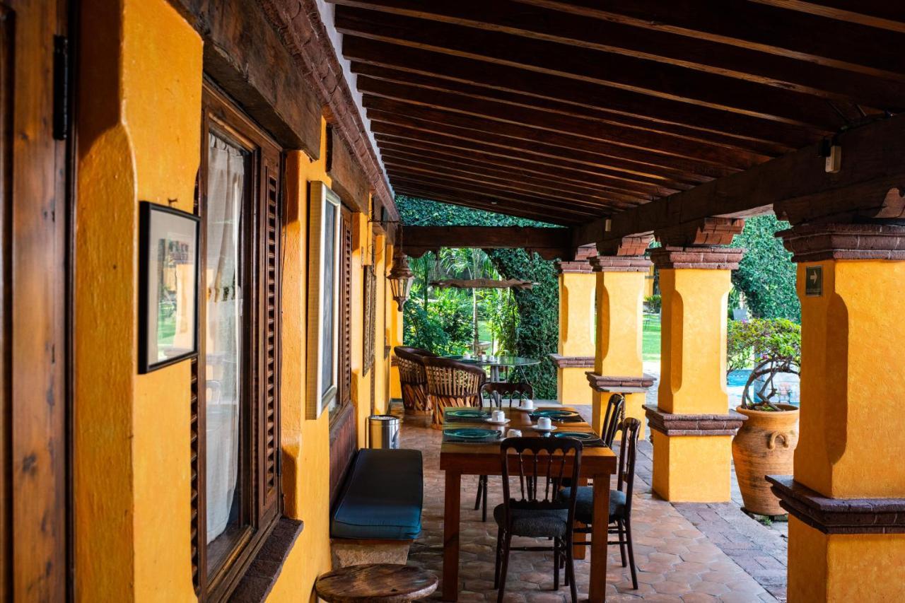 ホテル La Joyita Cuernavaca (Adults Only) エクステリア 写真